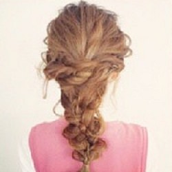 オフィスにもお出かけにも☆三つ編みでおめかし編み下ろしスタイル♪　ヘアアレンジ　ロングヘア