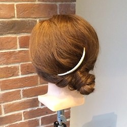 ラフにゆるく♪ねじってまとめる簡単おしゃれなくるくるお団子アレンジ☆ ヘアアレンジ ロングヘア