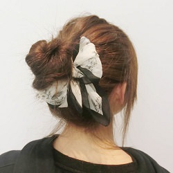 スカーフでつくる!ささっと出来るイメチェンお団子アレンジ☆ ヘアアレンジ ミディアムヘア