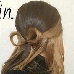 特別な日には特別なアレンジで☆ミディアムヘアで作るリボンハーフアップ♪ ヘアアレンジ ミディアムヘア
