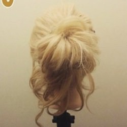 ねじって巻き付けるだけ!超簡単なこなれお団子アレンジ☆ ヘアアレンジ ロングヘア