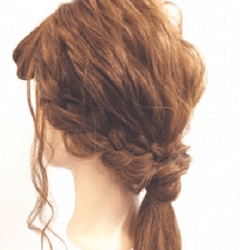 好感度UP♪おしとやかな雰囲気の三つ編みローポニー☆ ヘアアレンジ ミディアムヘア