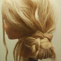 一気にこなれたボリューム感♪簡単お団子アレンジ ヘアアレンジ ロングヘア