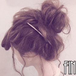 働いている時も可愛く☆メッシーバンのこなれアレンジ ヘアアレンジ ロングヘア