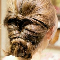 くるりんぱで作る!かんたん可愛いアップスタイル♡ ヘアアレンジ ロングヘア