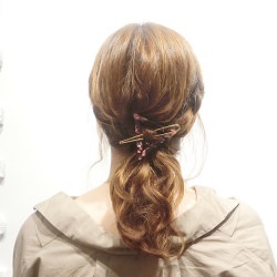 こなれ感アップ♡マジェステ×ゆるふわローポニテ ヘアアレンジ ミディアムヘア