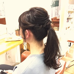 シンプルで万能！どんなシーンでも使えるオシャレで可愛いポニーテール♡