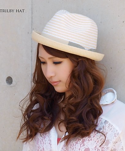 量産型女子大生にならないためのいつもと違うヘアスタイル