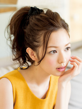 ポニーテールは高さで印象が変わる 高さ別ポニーテールアレンジ ヘアスタイル 頭美人 ポニーテールは高さで印象が変わる 高さ別ポニーテールアレンジ ヘアスタイル 頭美人