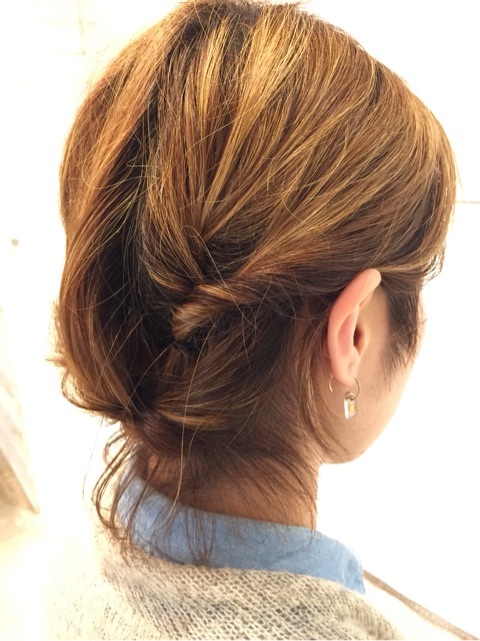 ボブスタイルにぴったりの簡単ヘアスタイル