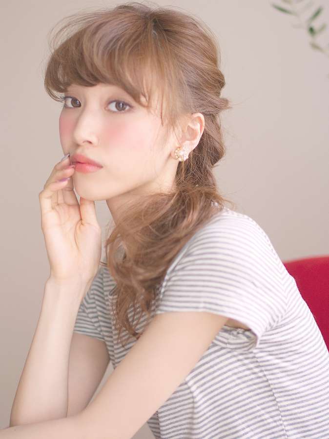 自分で出来るパーティーヘアスタイル