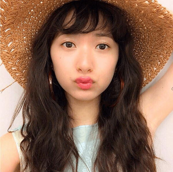 夏にぴったり！イエローメイクとヘアスタイル