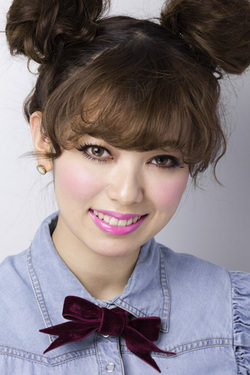 ハロウィンで注目浴びたい 個性的なヘアスタイル21選 ヘアスタイル 頭美人