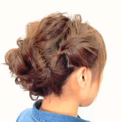 くるりんぱの応用編！ロングヘアーのまとめ髪アレンジ5