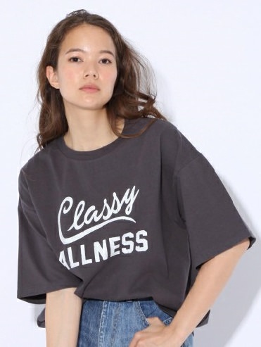 ロゴTシャツに似合うヘアスタイルや髪型TOP