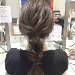 真似したくなる♪フィッシュボーンヘアアレンジ3