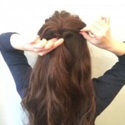 愛されくるりんぱダウンヘアアレンジ4