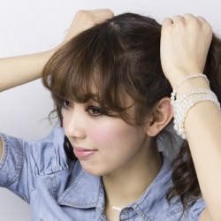 お団子二つでミッキーヘアアレンジ！1