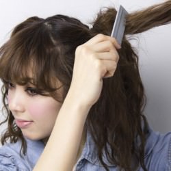 お団子二つでミッキーヘアアレンジ！2