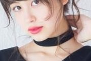 赤リップ×お団子 メイク