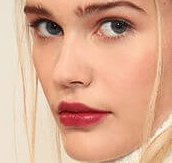 立体的メイクに似合うヘアスタイル5選メイク4