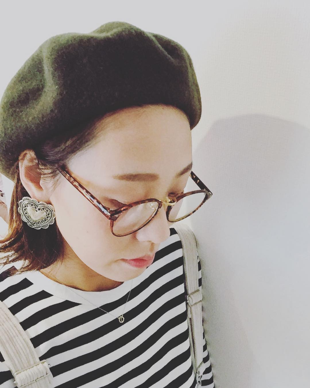 ベレー帽にぴったりなヘアスタイル ヘアスタイル 頭美人