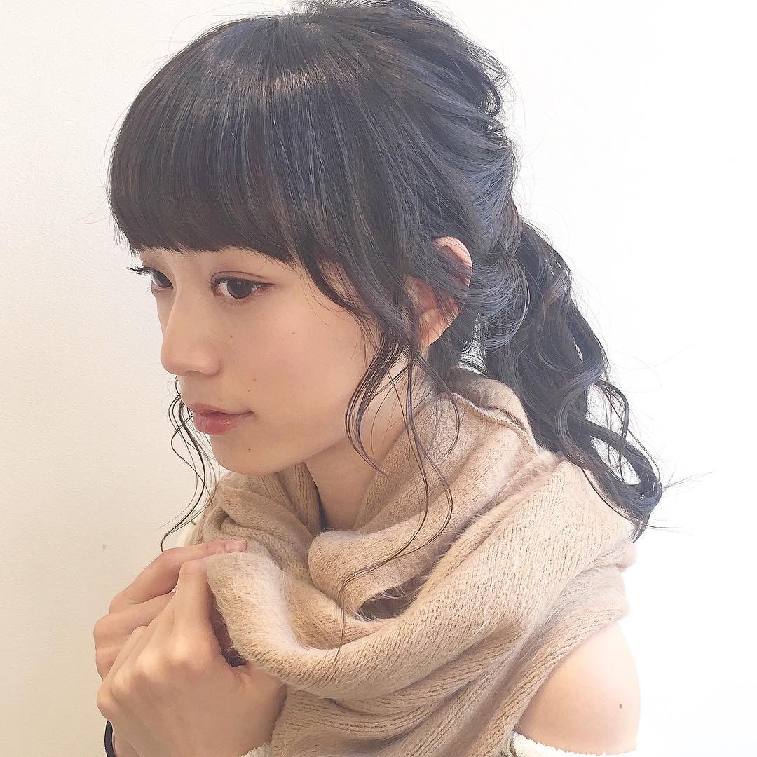 コーラルピンクにサーモンピンク♪春色メイクに似合うヘアアレンジ９