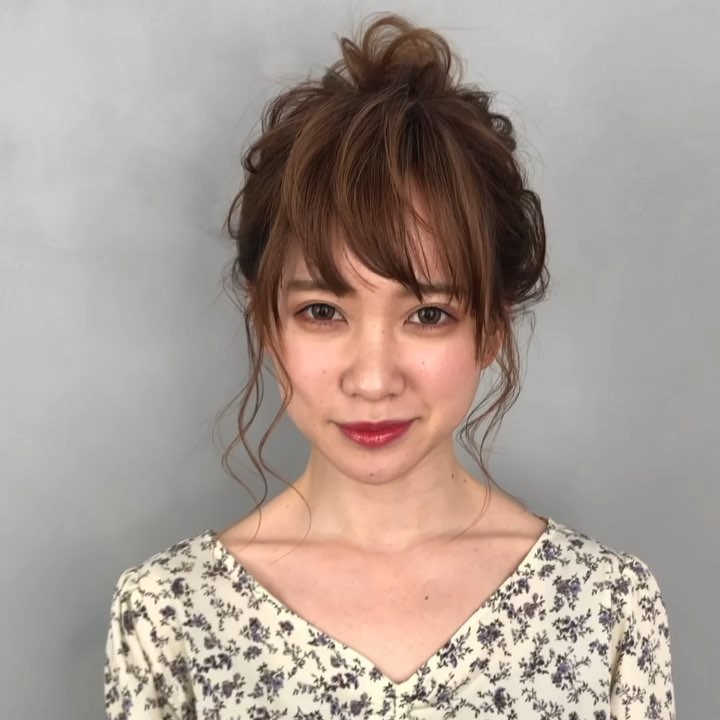 パーソナルカラーがウィンタータイプの人にオススメのメイクとヘアアレンジ ヘアスタイル 頭美人