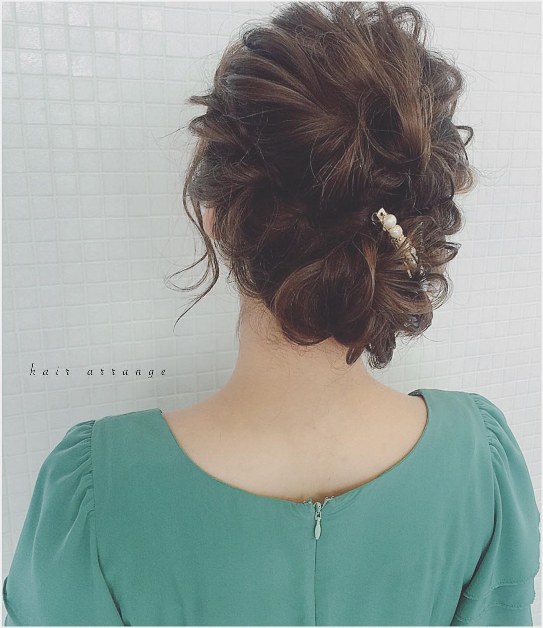 ナチュラルで大人っぽい☆シトラスカラーのアイテムに合うヘアアレンジ4