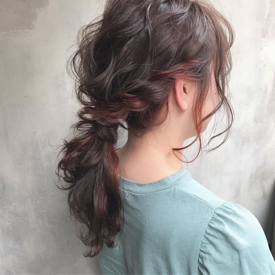 ナチュラルで大人っぽい☆シトラスカラーのアイテムに合うヘアアレンジ1