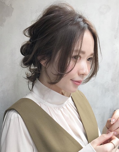 モテ度アップ間違いなし！モデルさんのような小顔になれちゃうヘアアレンジ