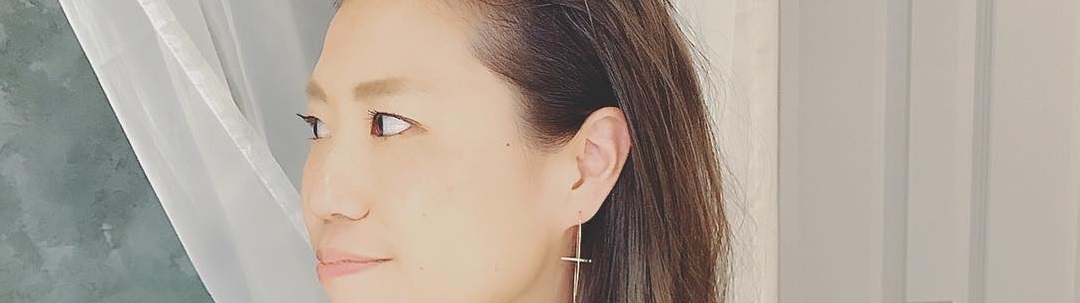 70sの流行が再来◎「グルーヴィーメイク」にぴったりのヘアアレンジ10メイク