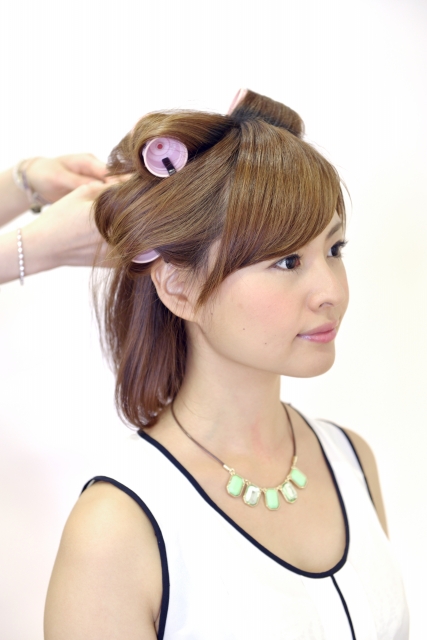 苦手なヘアアレンジが簡単に出来ちゃう 100均でも買えるヘアアレンジグッズ10選 ヘアスタイル 頭美人 苦手なヘアアレンジが簡単に出来ちゃう 100均でも買えるヘアアレンジグッズ10選 ヘアスタイル 頭美人