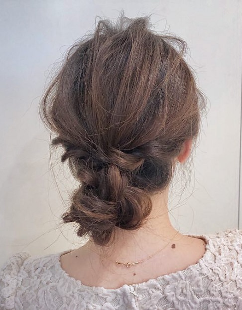 忙しい朝でも◎髪を巻かずにできるヘアアレンジ