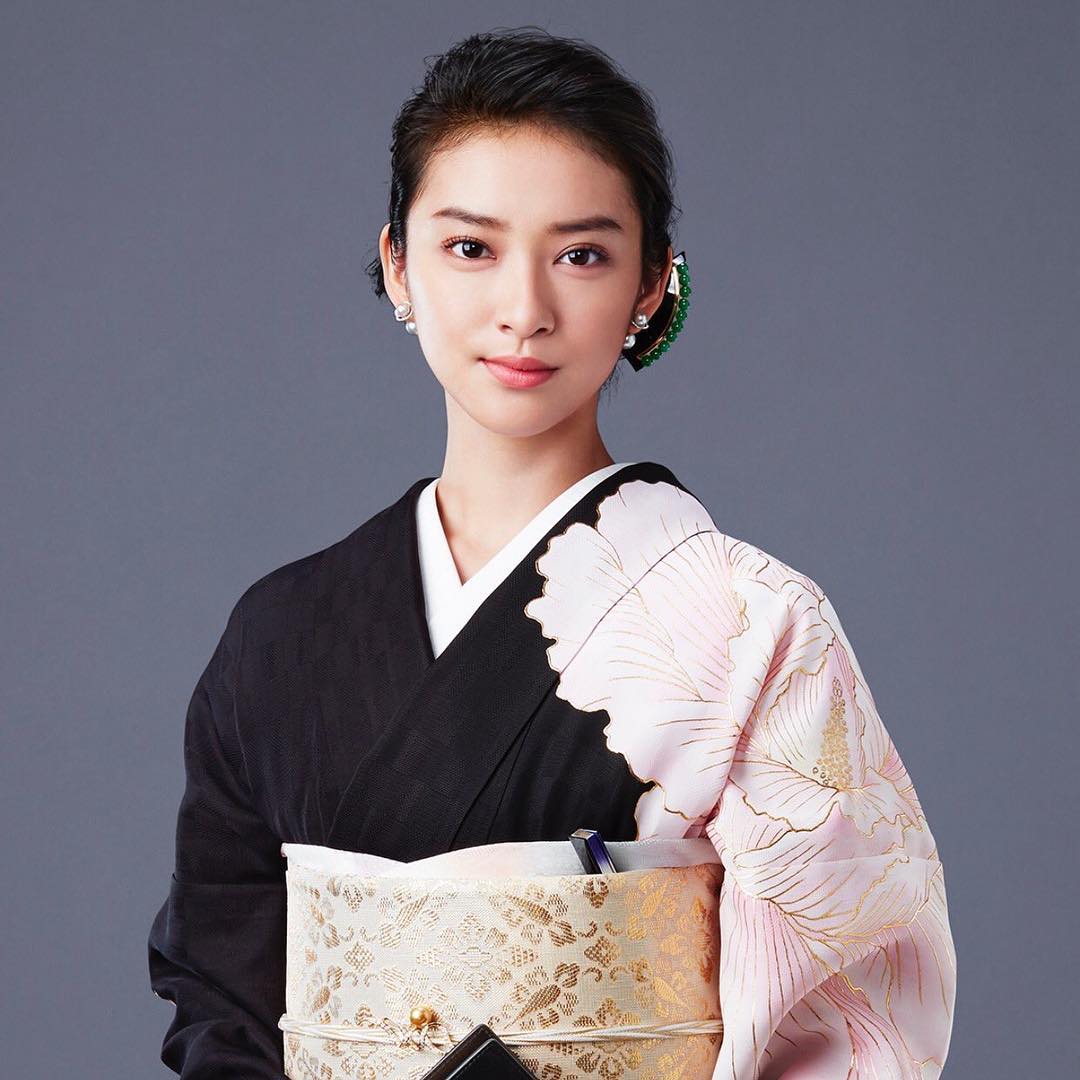 画像300枚 若手美人女優 武井咲の超かわいい高画質な画像 壁紙まとめ 写真まとめサイト Pictas