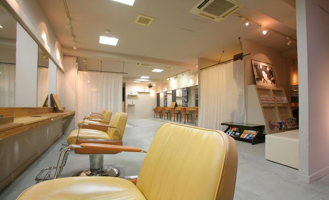 RGB garage(アールジービーガレージ)の店舗画像