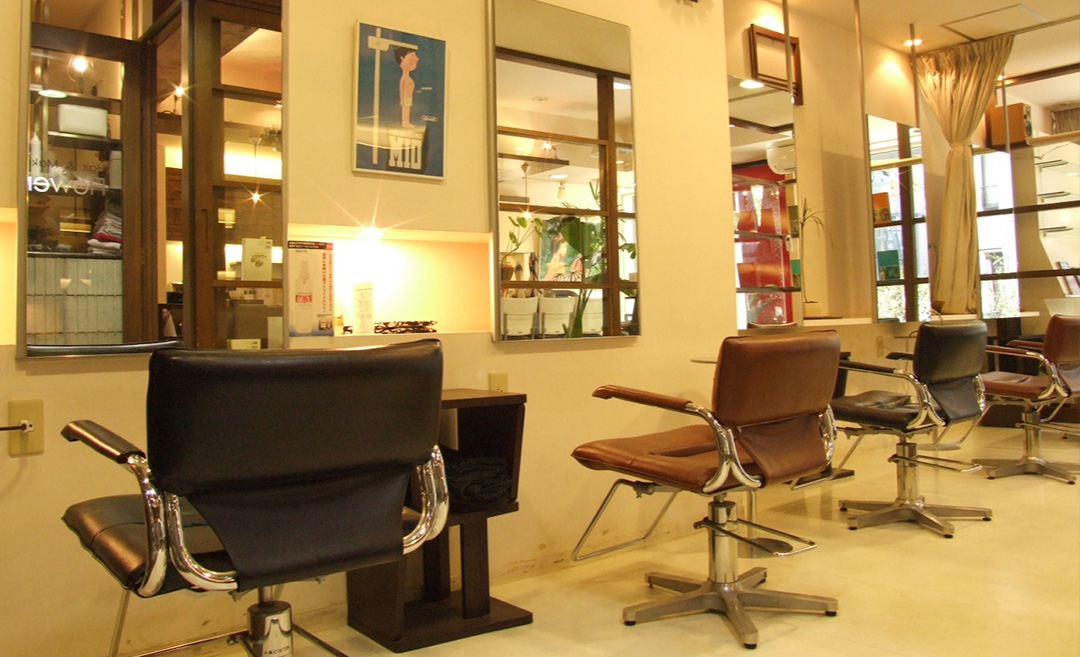Hair&cafe Flower(ヘア&カフェフラワー)の店舗画像