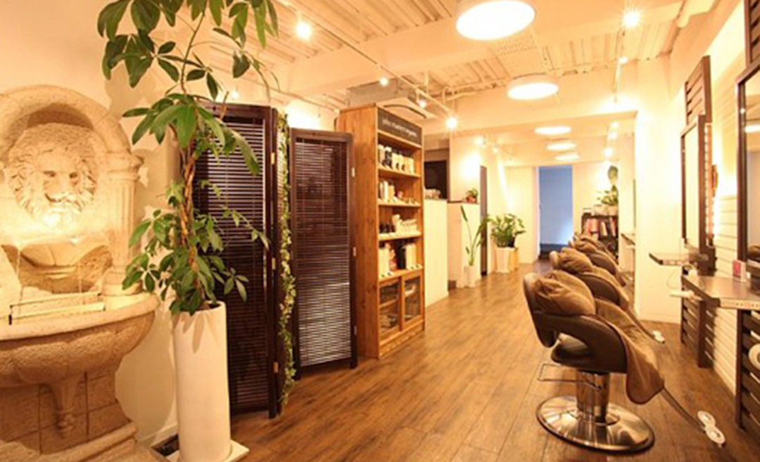 HAIR LOUNGE Soleil（ヘアラウンジソレイユ）の店舗画像2