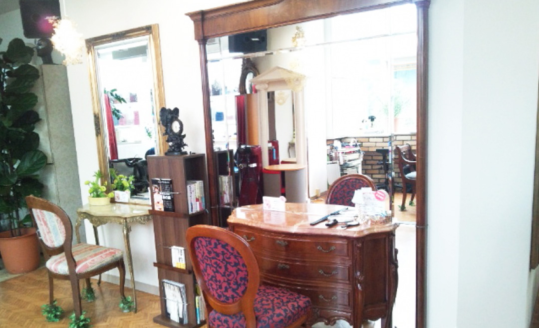 TOUCHEZ DU BOIS(トゥシェドゥボア)の店舗画像